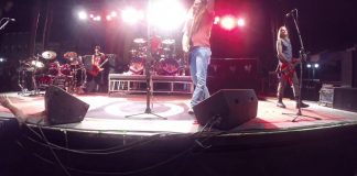 Alex Shumaker, 10 år, Spiller Trommer For Det Amerikanske Hard Rock Bandet Jackyl!